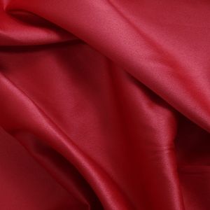 Tecido Crepe Amanda Premium Cor Vermelho Intenso, Pantone: 19-1664 TCX True Red 