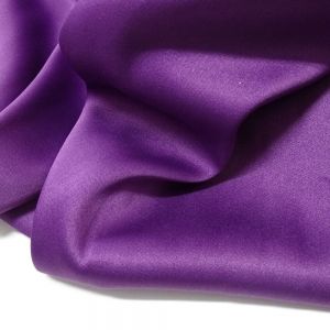 Tecido Alfaiataria Prada Spandex Premium Elastano Cor Roxo Uva, Pantone: 19-2820 TCX Phlox  