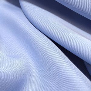 Tecido Alfaiataria Gabardine Twill Leve Bi Stret Cor Azul Serenity Pantone 15-4020 TCX 