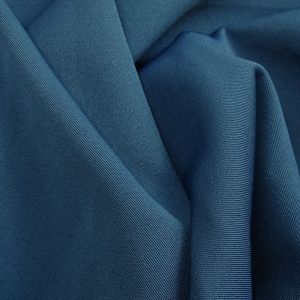 Tecido Alfaiataria Gabardine Twill Span Cor Azul Petróleo Pantone: 19-4526 TCX Blue Coral 