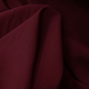 Tecido Alfaiataria Gabardine Twill Span Cor Marsala PANTONE 19-2030 TCX BEET RED