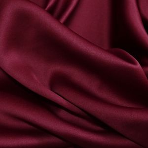 Tecido Alfaiataria Prada Spandex Premium Elastano Vermelho Marsala Pantone 19-1724 TCX Cabernet 