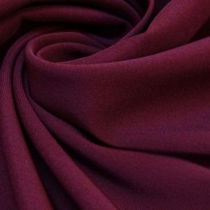 Tecido Alfaiataria Prada Spandex Premium Elastano Vermelho Marsala Pantone 19-1724 TCX Cabernet 