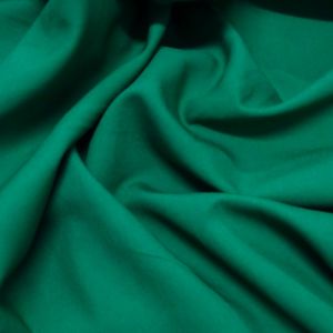 Tecido Alfaiataria Tencel De Viscose Sensoriale Cor Verde Bandeira Pantone: 18-5624 TCX SHADY GLADE