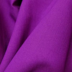 Tecido Alfaiataria Tencel De Viscose Sensoriale, Cor Fúcsia , Pantone: 18-2320 TCX Clover 