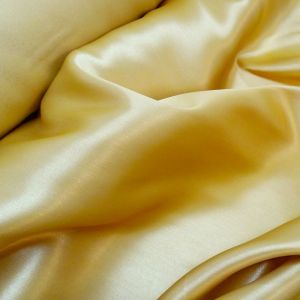 Tecido Cetim Charmousse Cor Dourado Pantone 16-0924 Tcx Croissant 