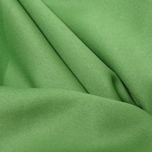 Tecido Crepe Amanda Cor Verde Folha Médio , Pantone: 17-0235TCX Piquant Green 