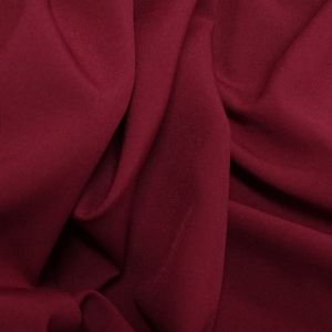 Tecido Crepe Aya Span Seda Pluma, Cor Vermelho Marsala, Pantone