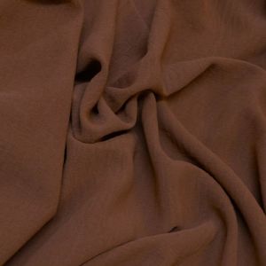 Tecido Crepe Duna Air Flow Tinto, Cor Marrom Canela Pantone 18-1238 TCX Rustic Brown