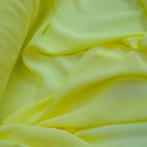 Tecido Crepe Georgete Premium Cor Amarelo Claro Pantone 11-0622 TCX Yellow Iris 