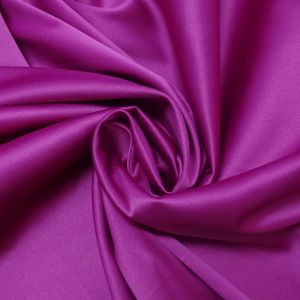 Tecido Crepe Vogue Span Premium Cor Fúcsia Pantone 19-2434 TCX Festival Fuchsia