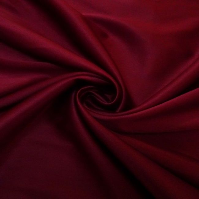 Tecido Crepe Vogue Span Premium, Cor Vermelho Marsala, Pantone: 19-1934 TCX Tibetan Red 