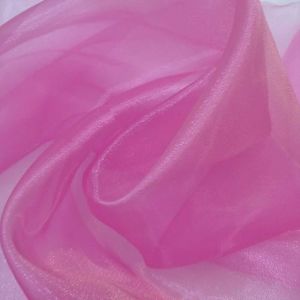 Tecido Organza Cristal Cor Rosa , Pantone: Pantone 17-2627 Tcx Phlox Pink 