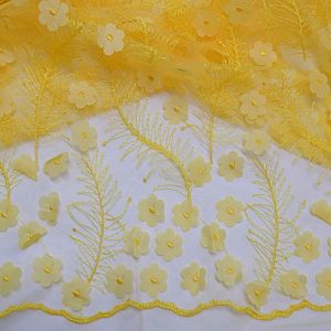 Tecido Renda Tule Bordada 3D Floral Cor Amarelo Claro Pantone: 12-0736 TCX Lemon Drop 