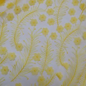 Tecido Renda Tule Bordada 3D Floral Cor Amarelo Claro Pantone: 12-0736 TCX Lemon Drop 