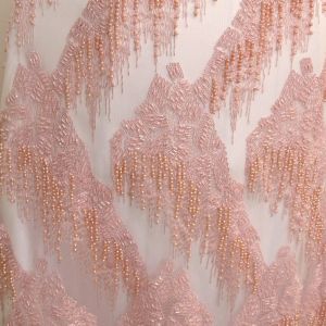 Tecido Renda Tule Bordado Em Pedrarias Com Brilho Cor Rosê Nude, Pantone: 13-1504 TCX Peach Blush