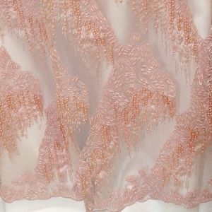 Tecido Renda Tule Bordado Em Pedrarias Com Brilho Cor Rosê Nude, Pantone: 13-1504 TCX Peach Blush