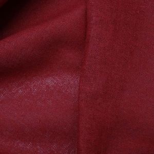 Tecido Viscolinho, Fibras De Linho Com Viscose, Cor Vermelho Marsala, Pantone: 19 1656 TCX 