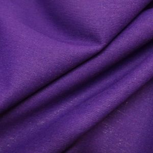 Tecido Viscolinho Fibras Naturais de Viscose e Linho Cor Violeta, Pantone: 19-3536 TCX Amaranth Purple