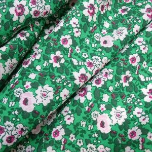 Tecido Viscose Estampa Floral Liberty, Fundo Cor Verde Mini Floral Branco 