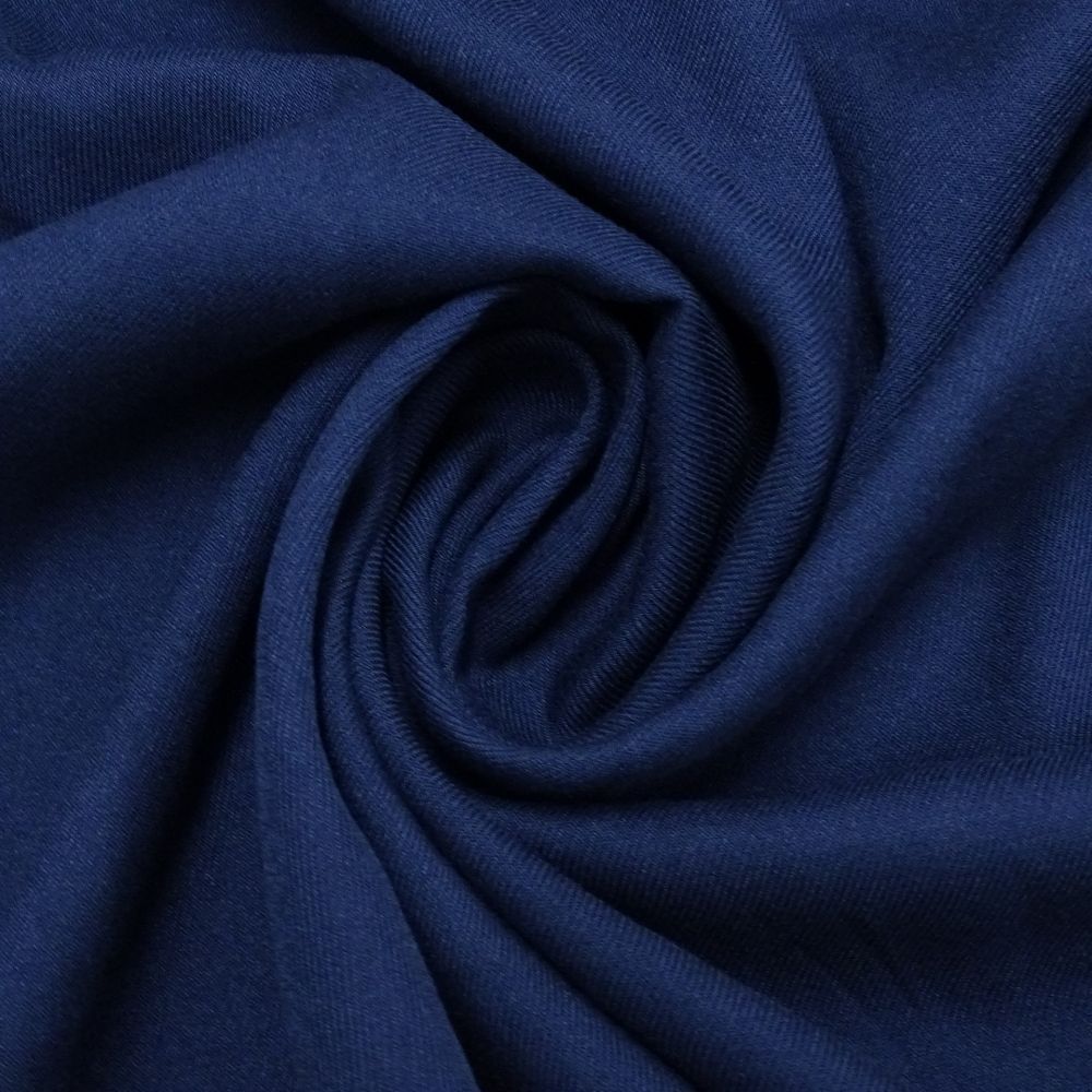 Tecido Viscose Rayon, Cor Azul Patria, Pantone: 19-3925 TCX