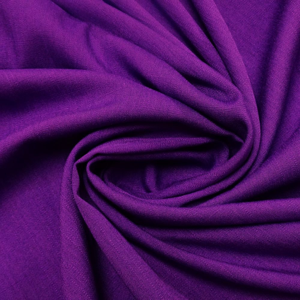 Tecido Viscose Slub Trama de Linho, Cor Violeta Claro, Pantone: 19-3526 TCX Meadow Violet  