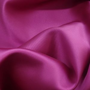 Tecido Zibeline Dior Cor Fúcsia Pink Pantone 18-3027 Tcx Purple Orchid