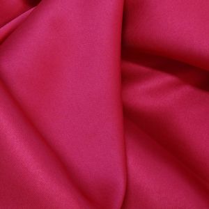 Tecido Zibeline Leve Acetinado Cor Vermelho Viva Magenta, Pantone: Viva Magenta 18-1750TCX 